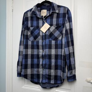 Casa Cabana Flannel Womens Small Blue Plaid Button Up Long Sleeve Collared NWT